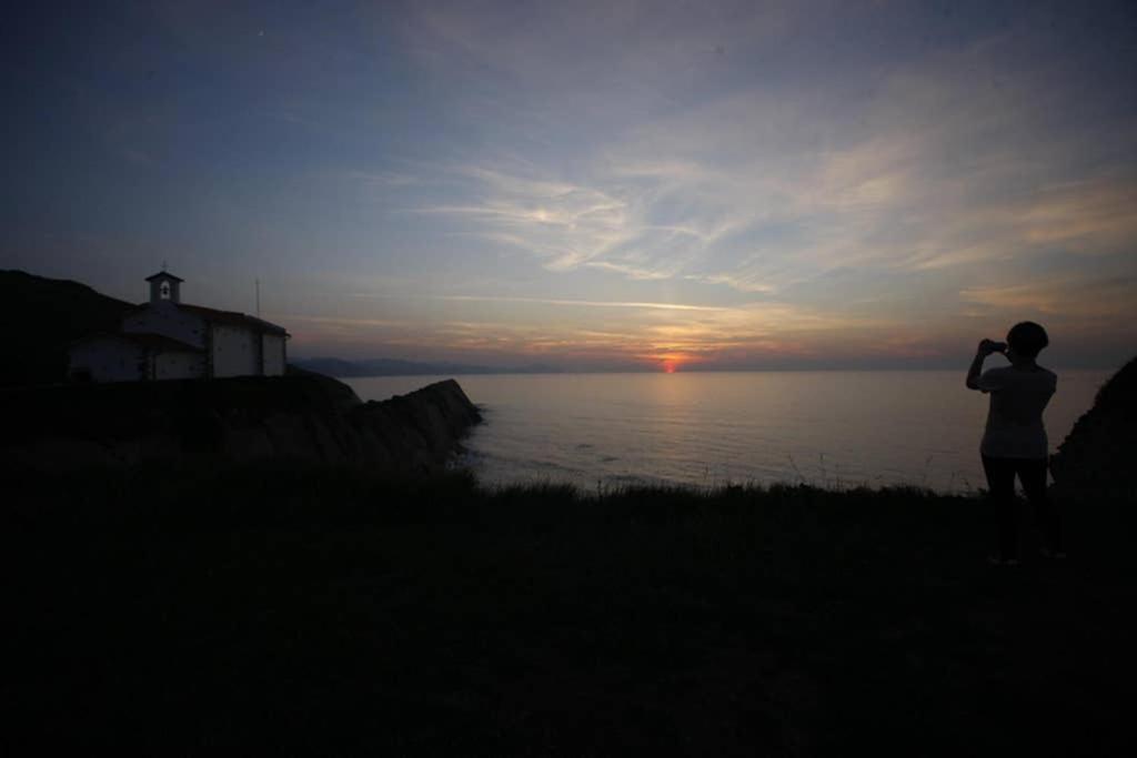 2 Habit, Sala, Terraza, Jardin, Parking Gratis Apartamento Zumaia Exterior foto