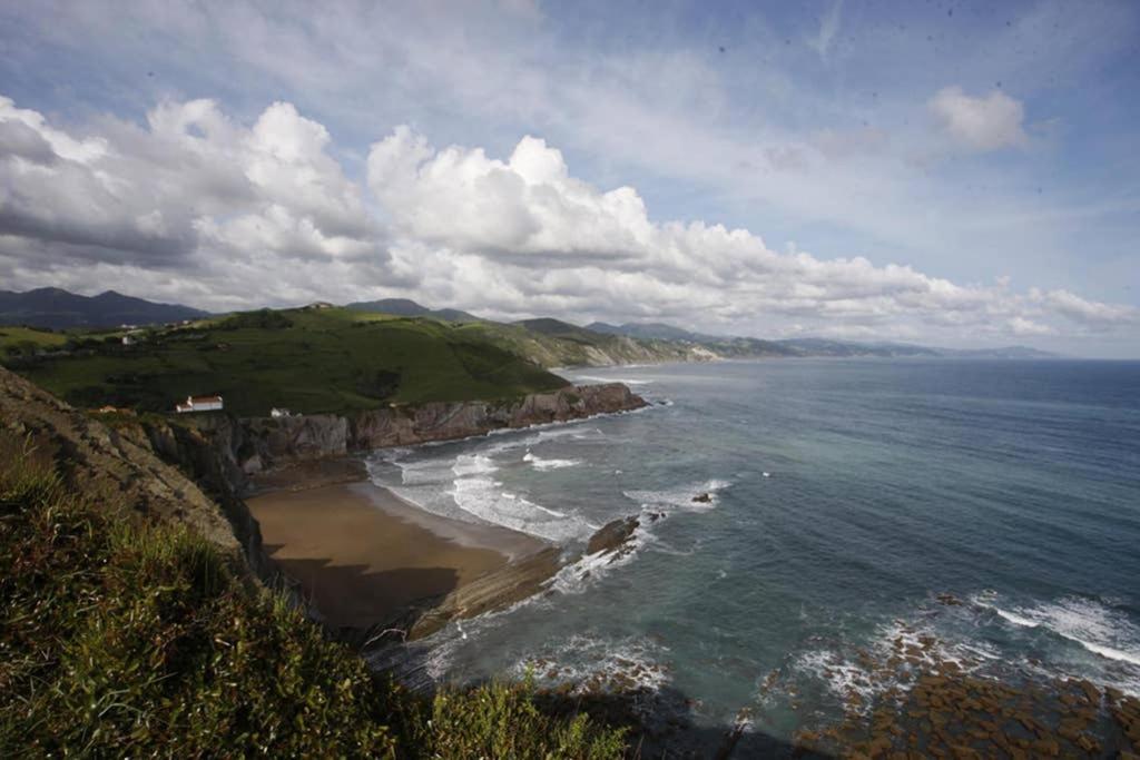 2 Habit, Sala, Terraza, Jardin, Parking Gratis Apartamento Zumaia Exterior foto