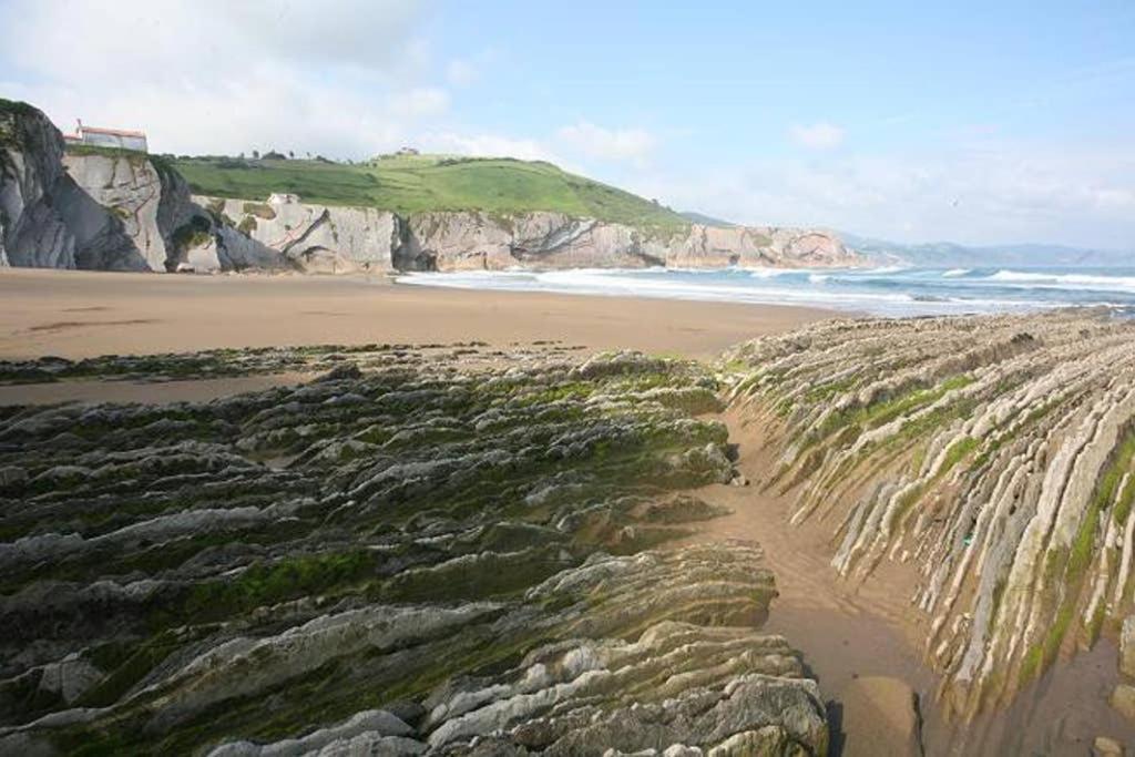 2 Habit, Sala, Terraza, Jardin, Parking Gratis Apartamento Zumaia Exterior foto